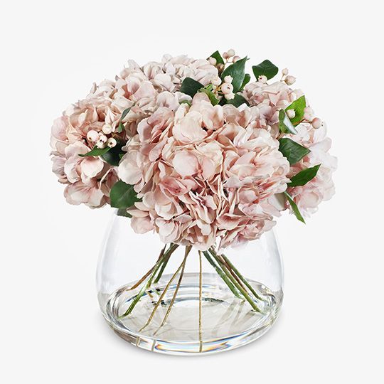 Hydrangea Soft Pink Mix in Vase
